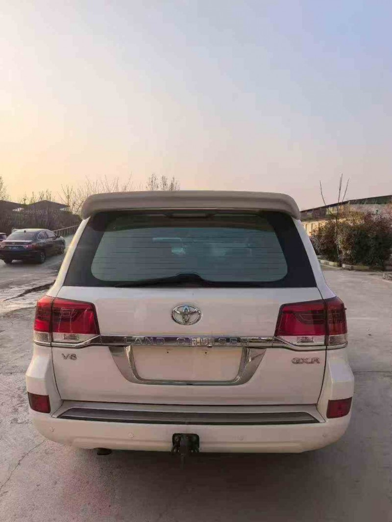 枣庄15年丰田兰德酷路泽9