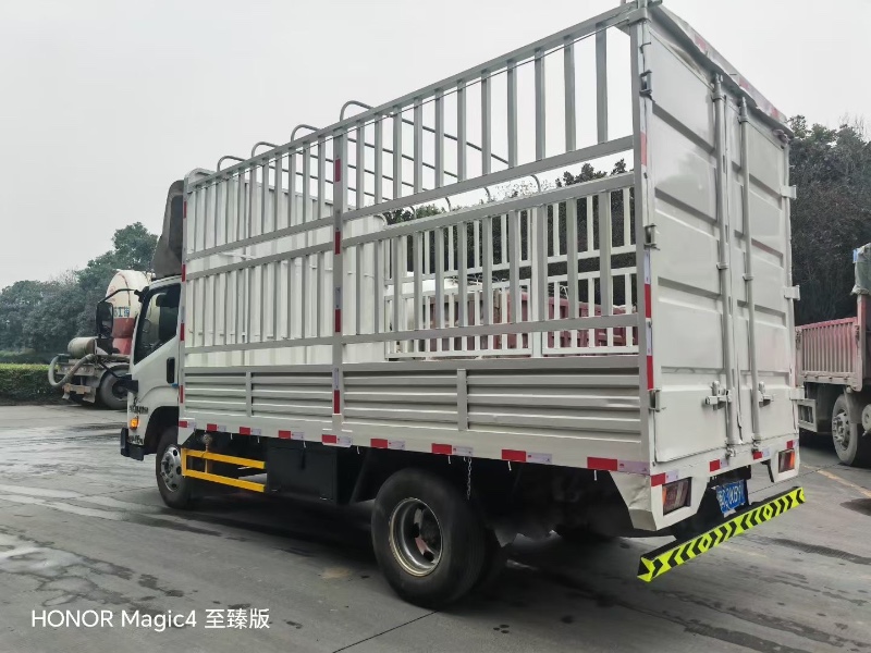 成都22年江铃凯运7