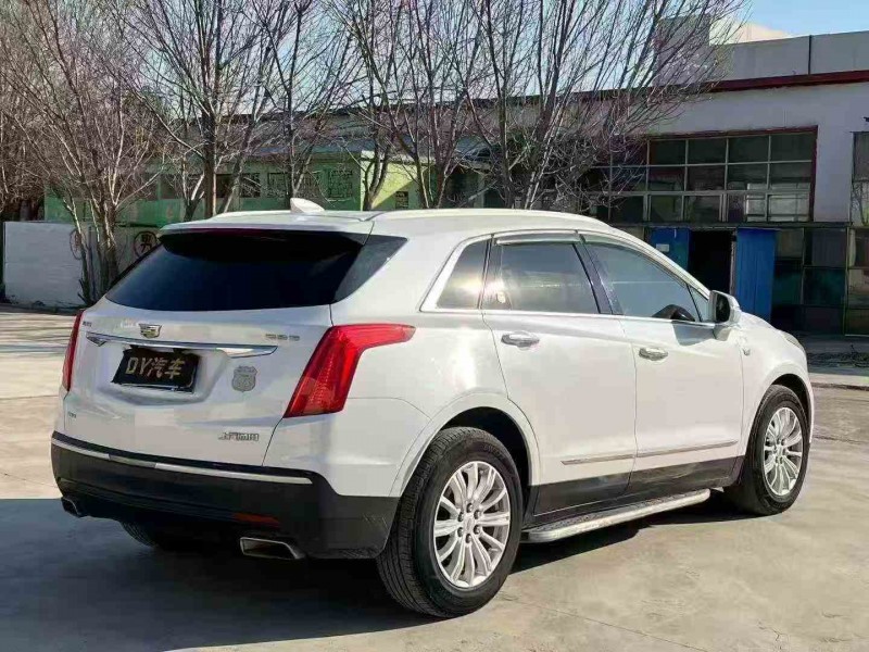 东营19年凯迪拉克XT58