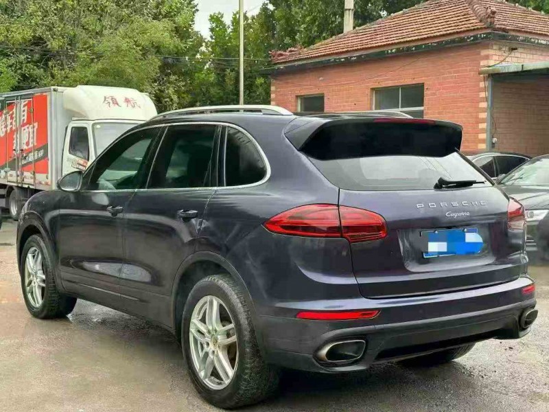 淄博18年保时捷卡宴7