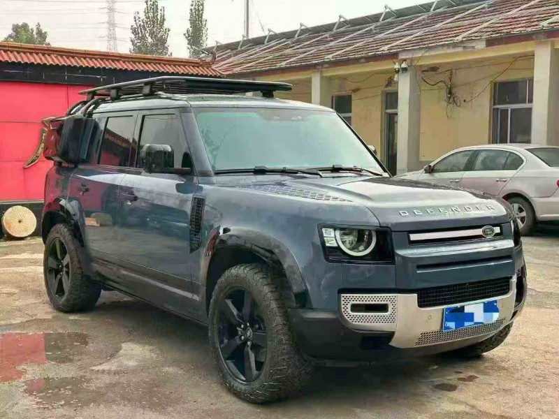 淄博22年路虎卫士2