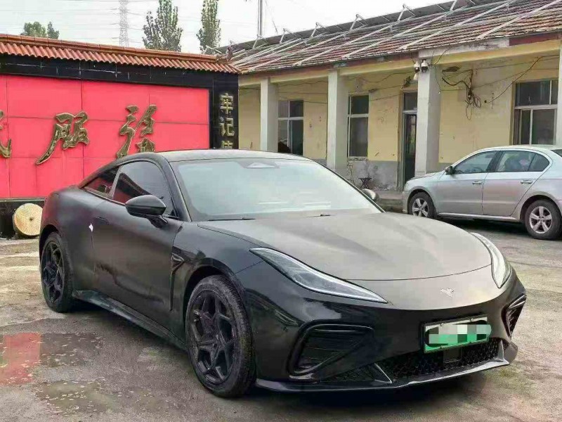 淄博23年哪吒GT2