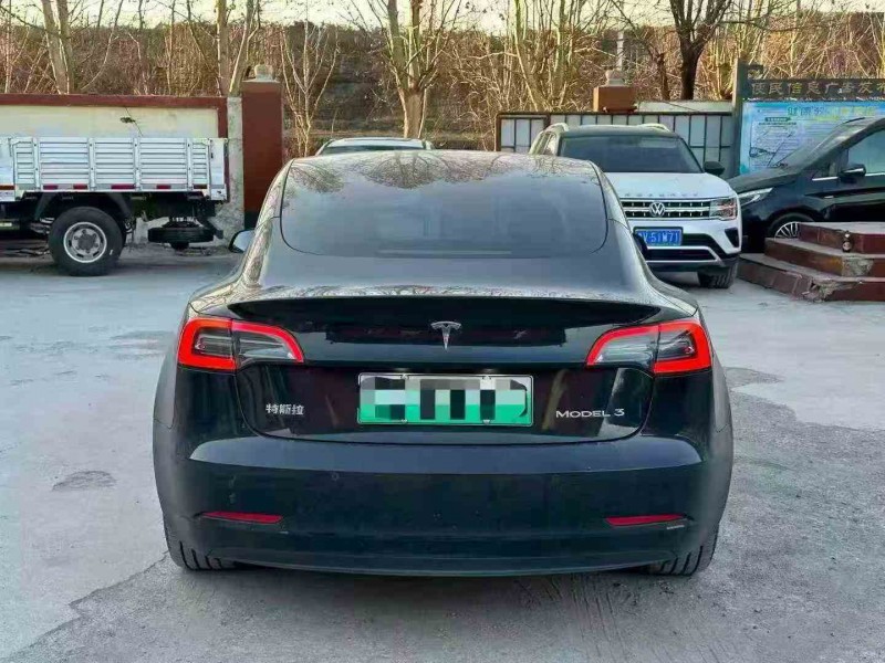 淄博23年特斯拉MODEL 38