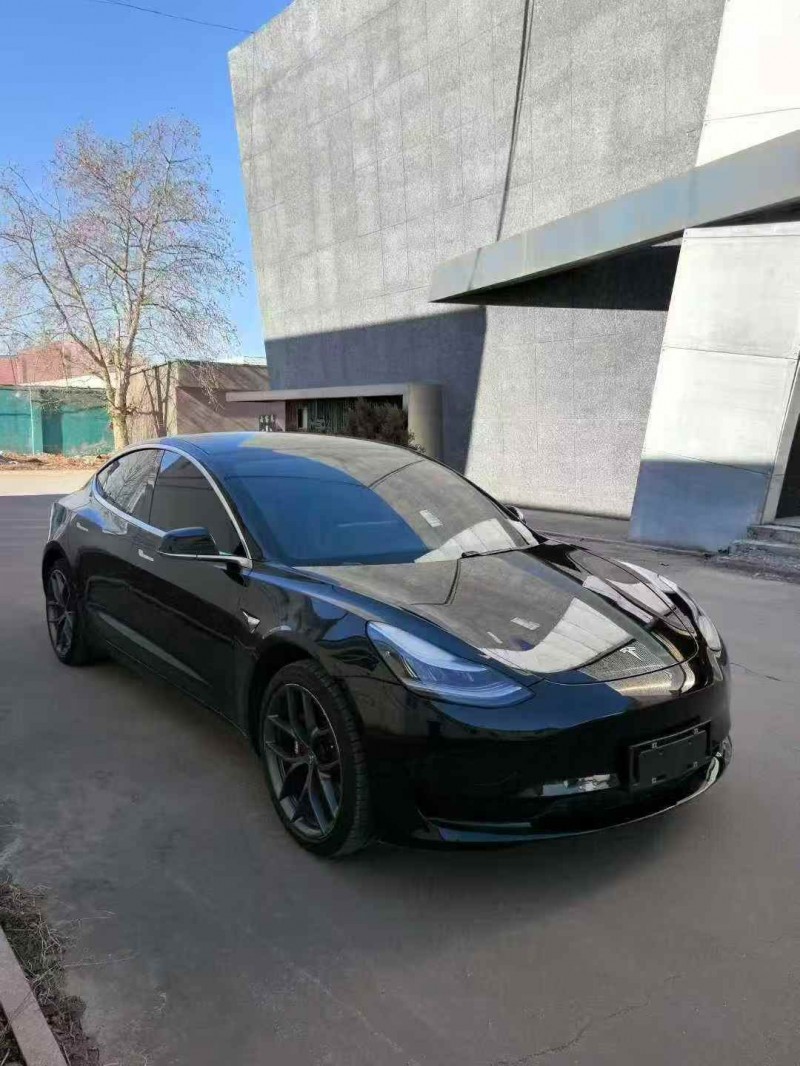 青岛20年特斯拉MODEL 32