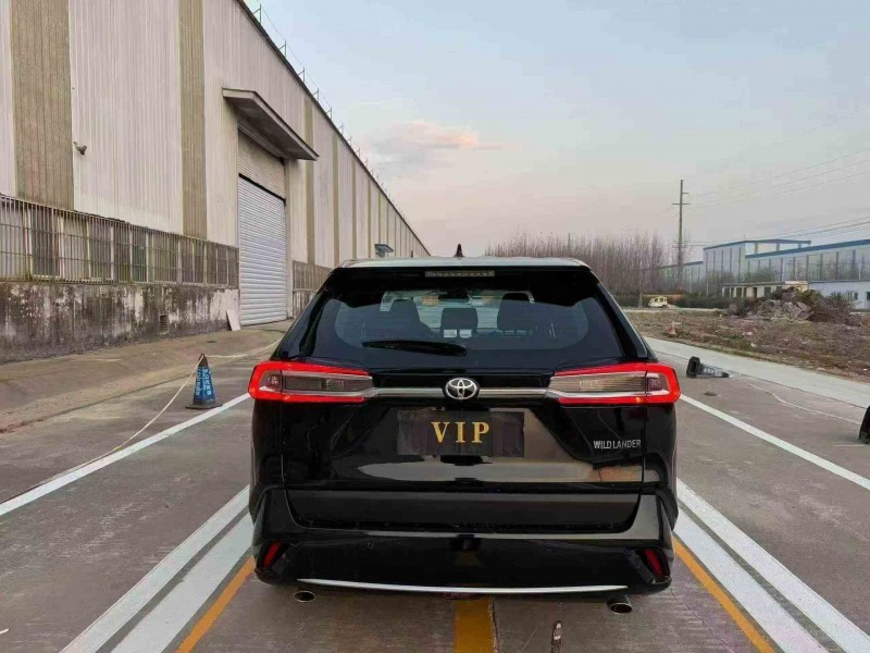 济宁24年丰田威兰达4