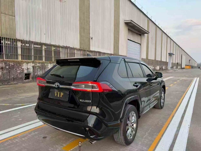 济宁24年丰田威兰达7