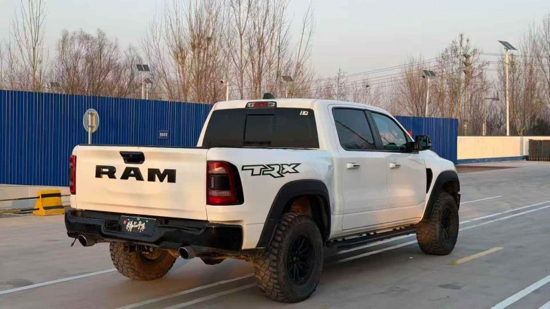 青岛19年道奇公羊7