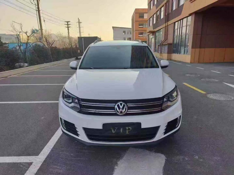 潍坊16年大众途观1