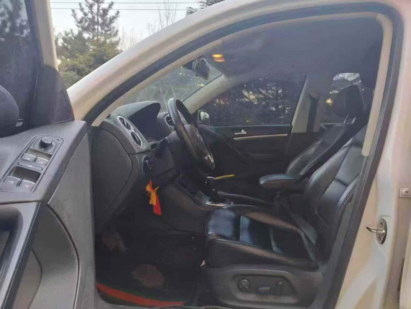 潍坊16年大众途观5