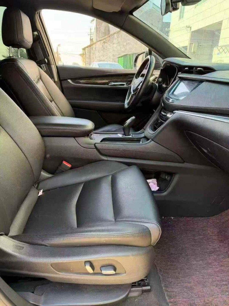 南通18年凯迪拉克XT56