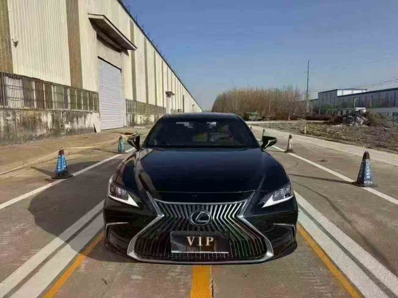 潍坊21年雷克萨斯ES1