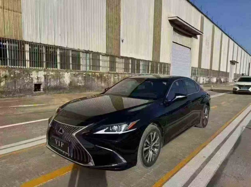 潍坊21年雷克萨斯ES3