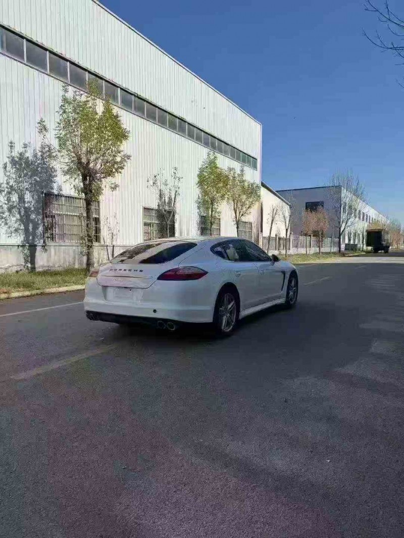 烟台12年保时捷帕拉梅拉5