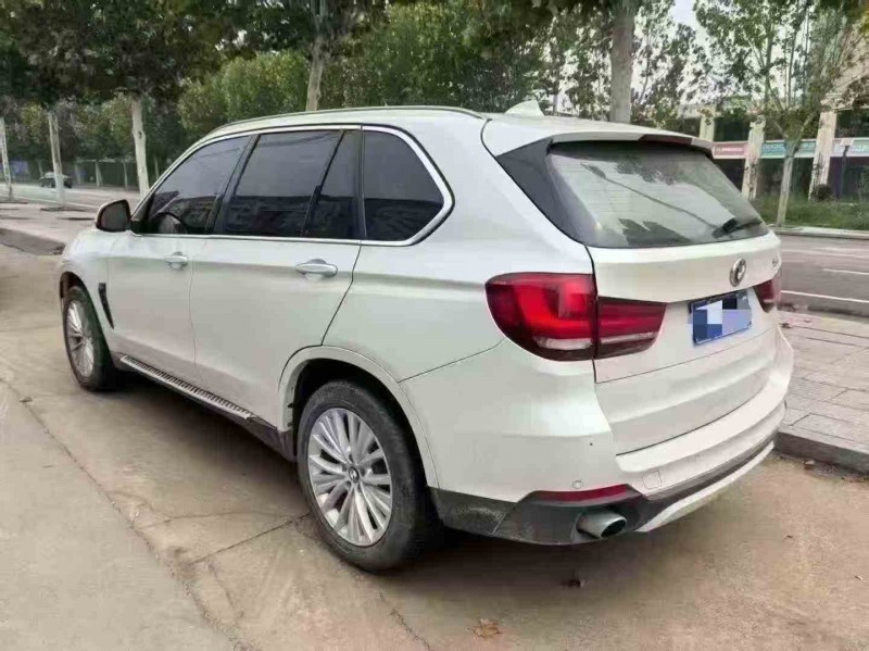 东营17年宝马X58