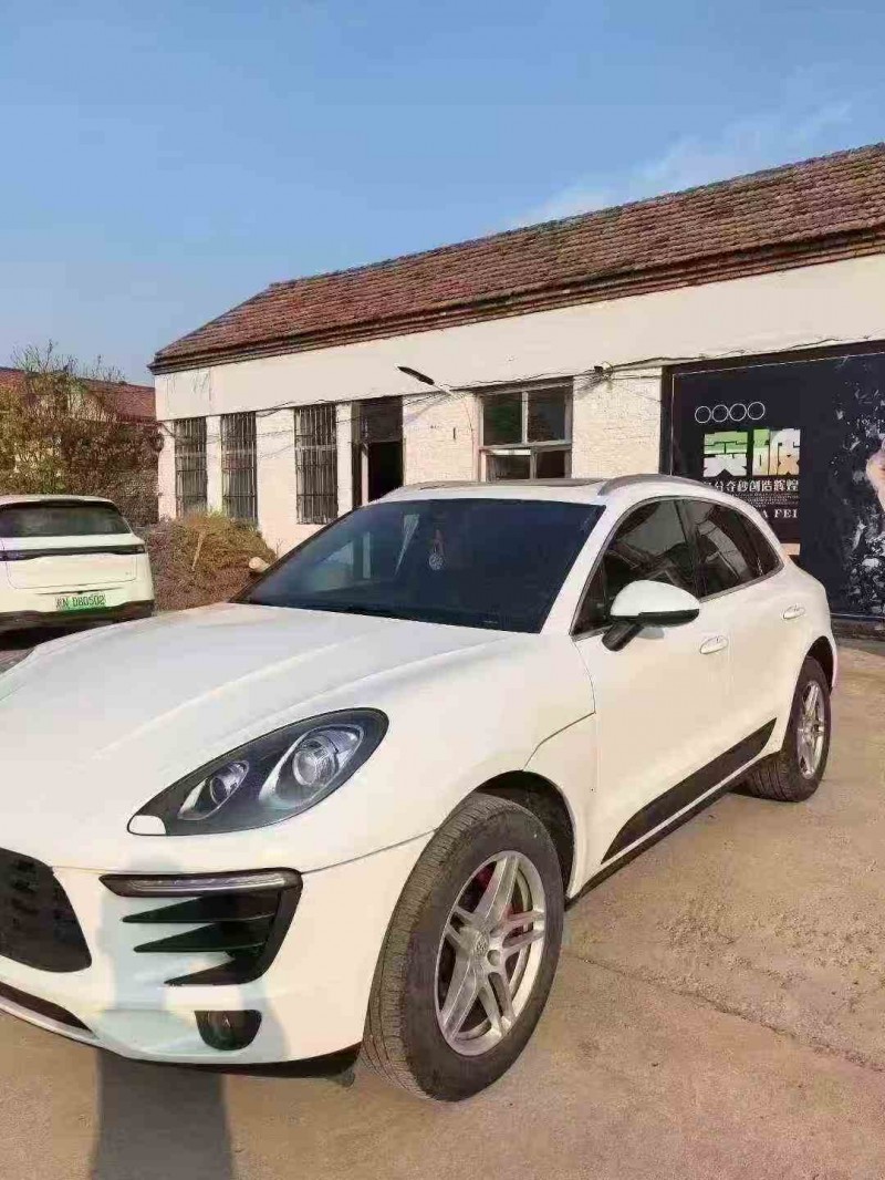 烟台17年保时捷Macan2