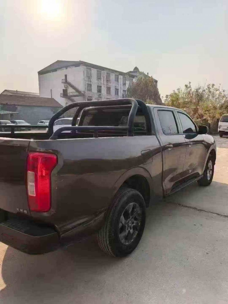 青岛22年长城汽车炮 皮卡9