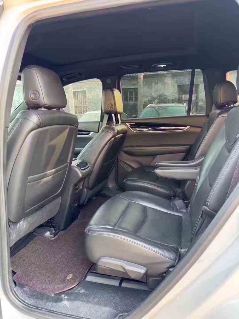 潍坊20年凯迪拉克XT64