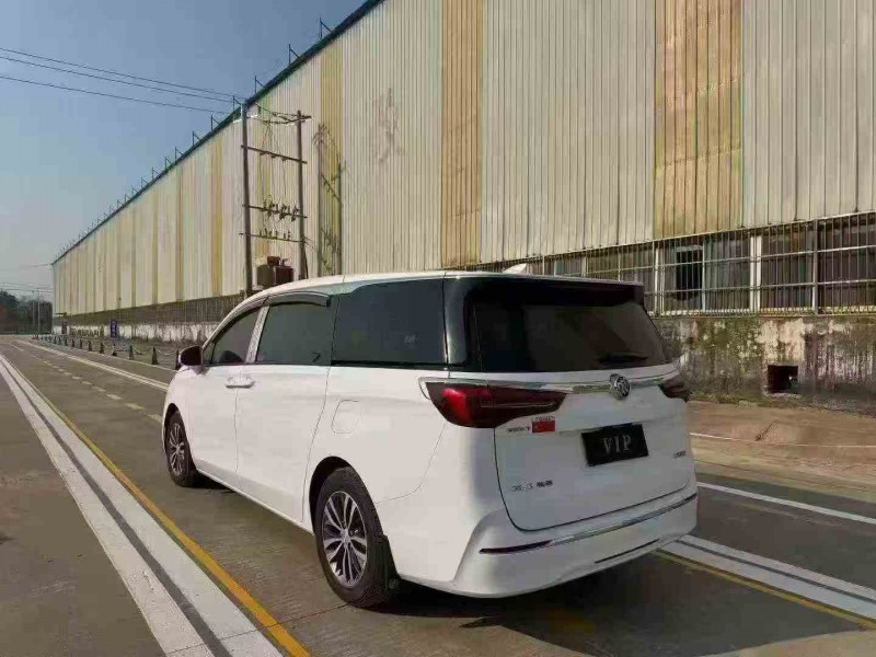 菏泽22年别克GL87