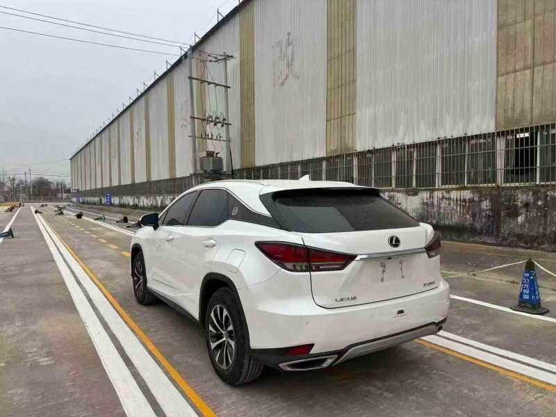 莱芜21年雷克萨斯RX8