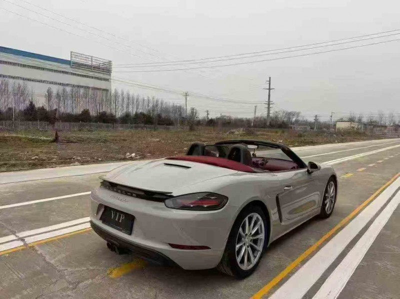 日照22年保时捷7187