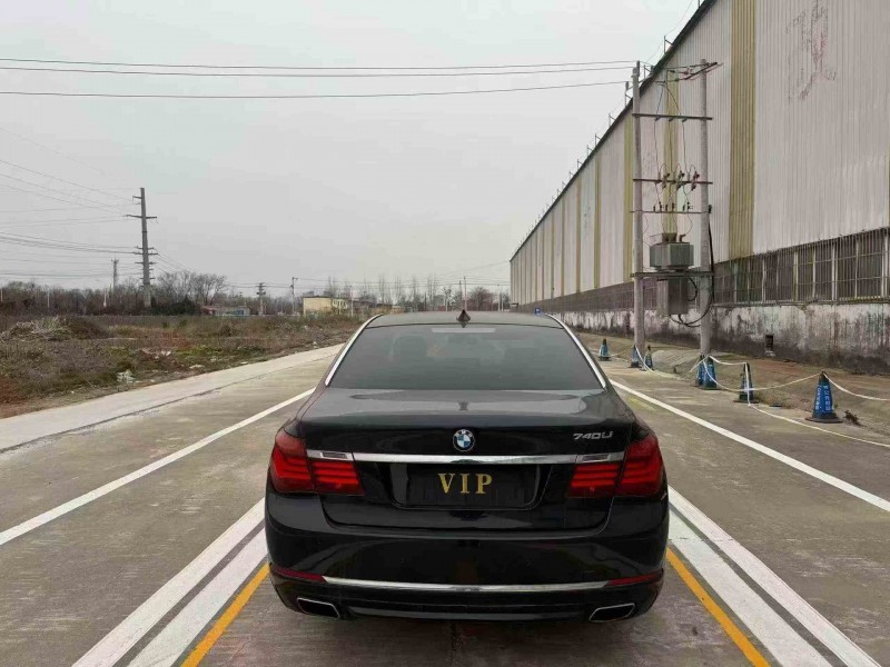 枣庄15年宝马7系9