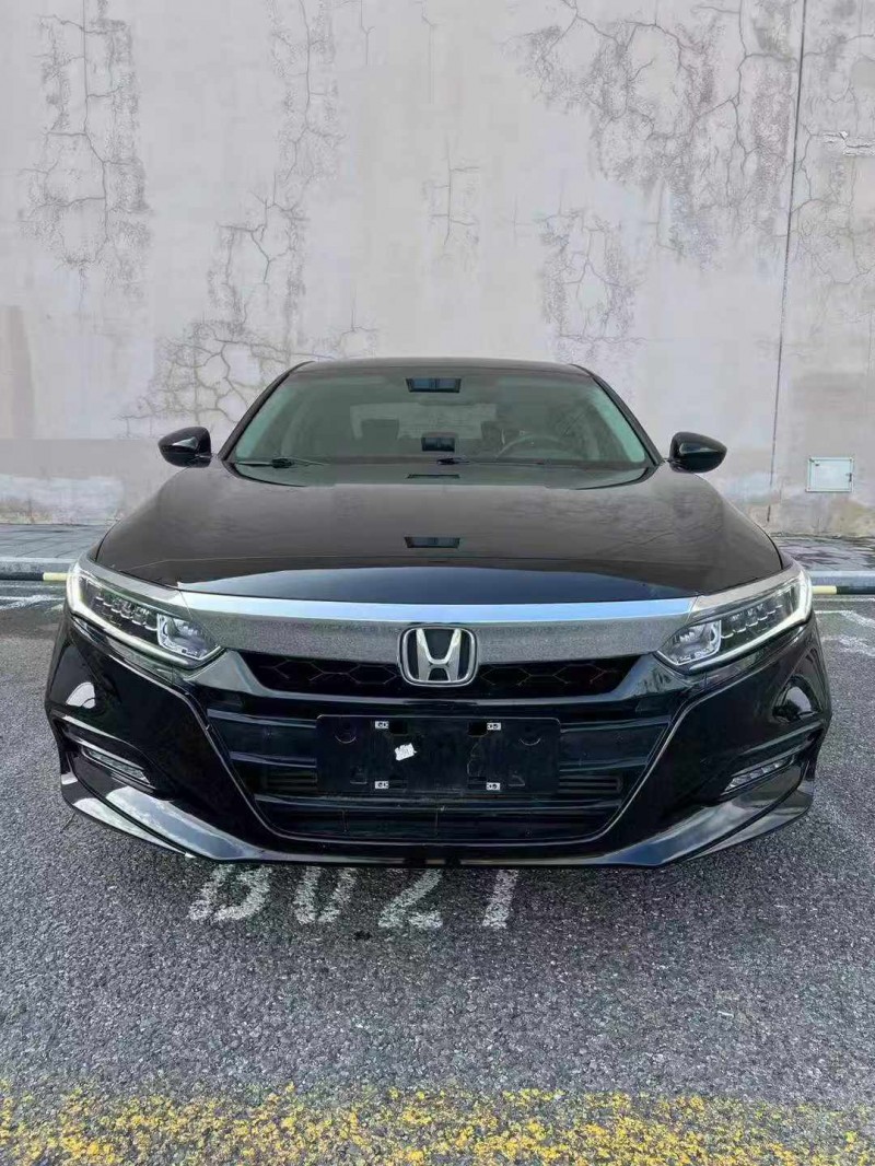 营口21年本田雅阁1