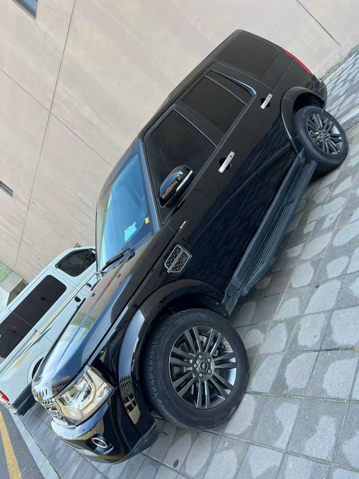 营口16年路虎发现6