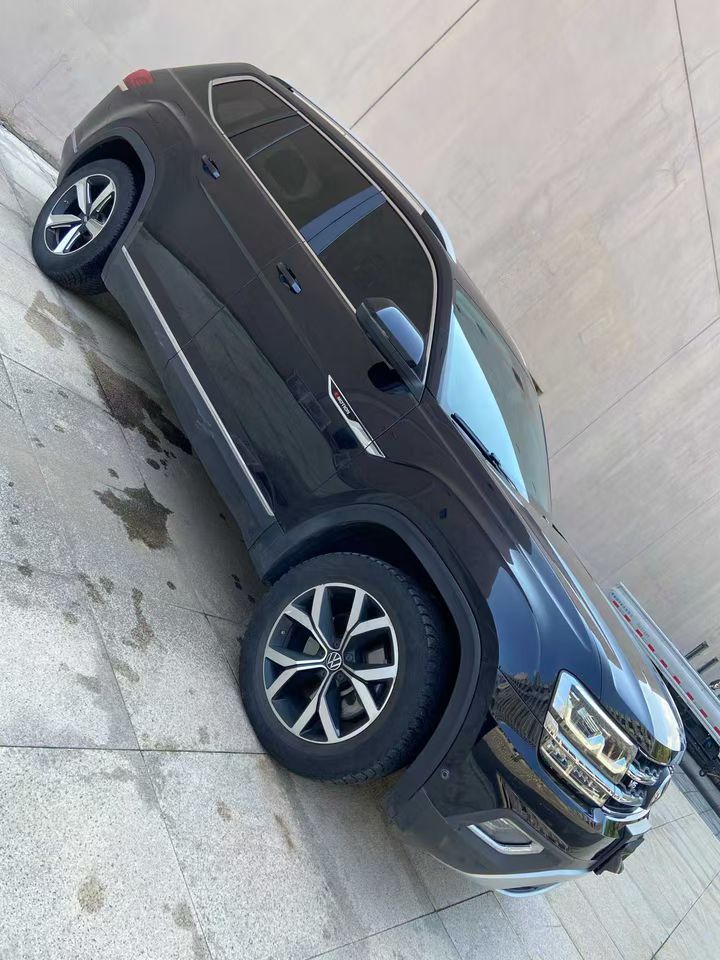 营口19年大众途昂2