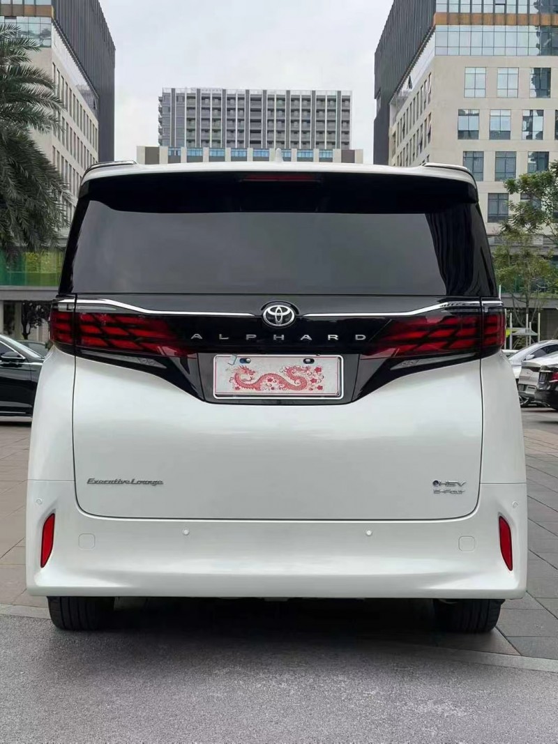 佛山24年丰田埃尔法9