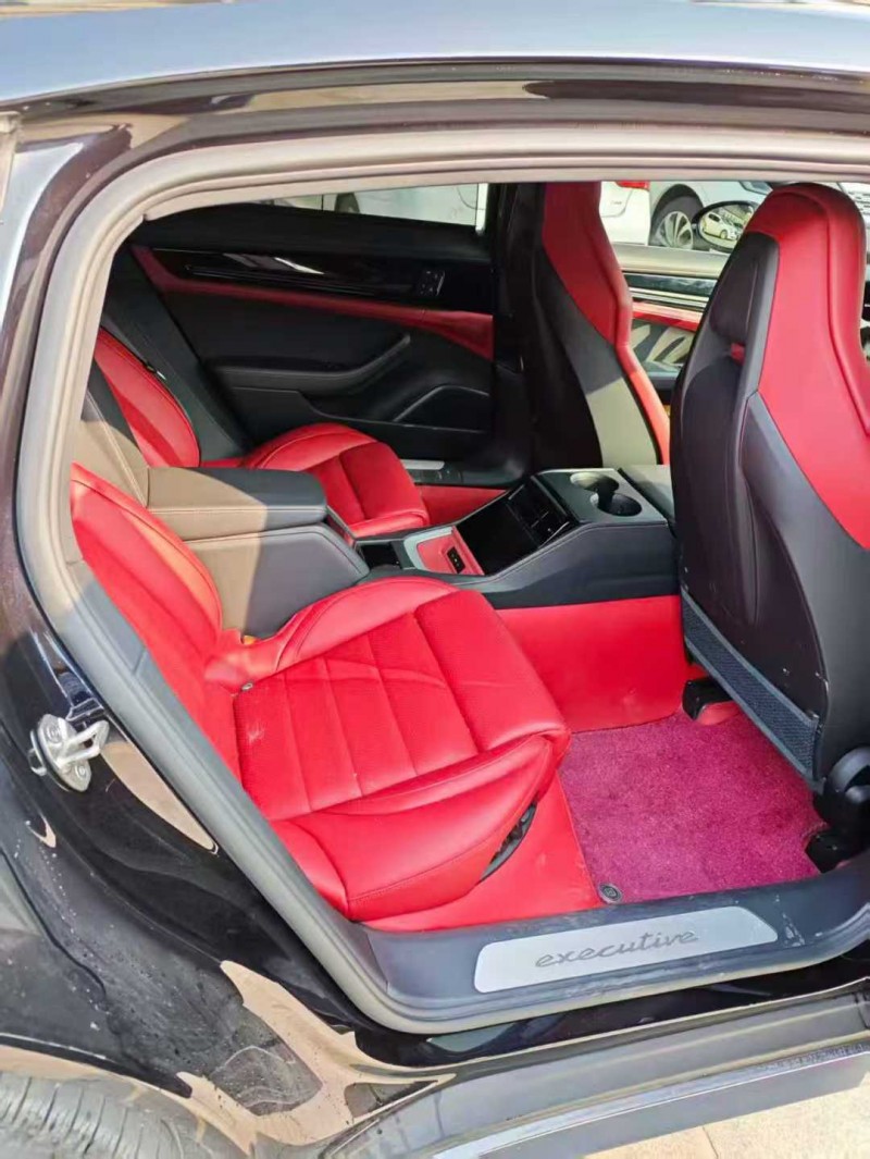 徐州24年保时捷帕拉梅拉4