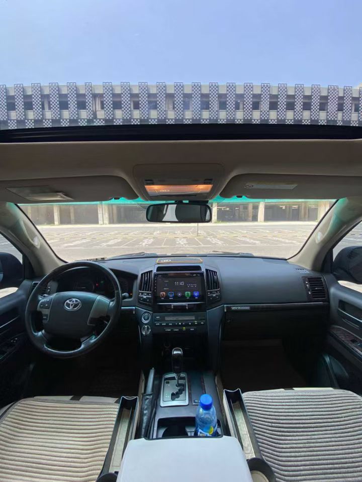 营口12年丰田兰德酷路泽4