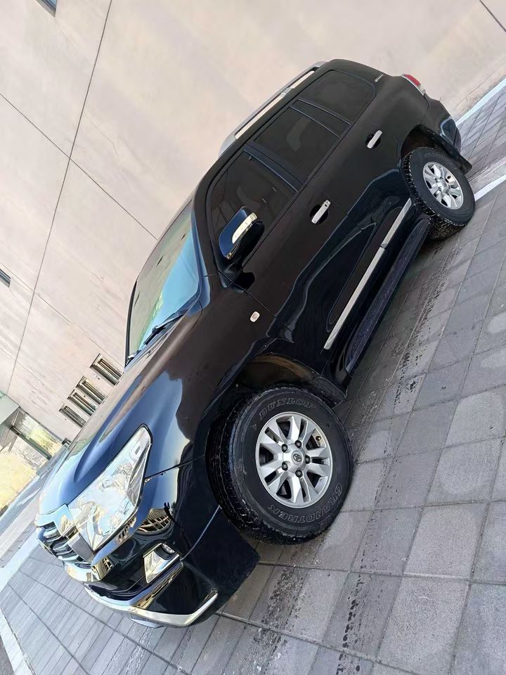 营口12年丰田兰德酷路泽6