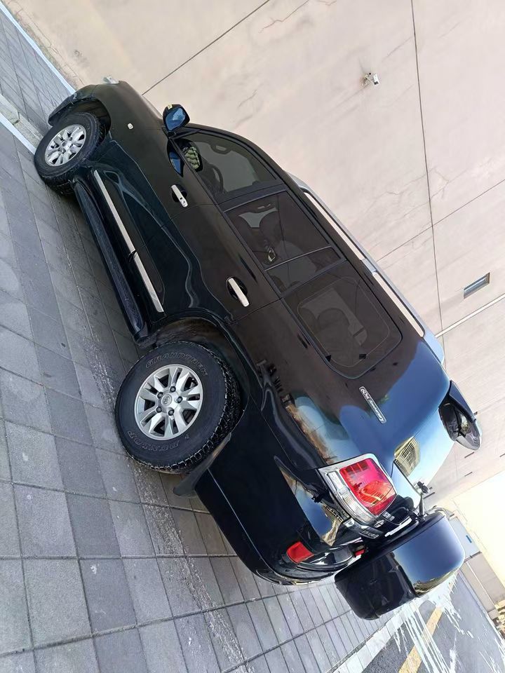 营口12年丰田兰德酷路泽7