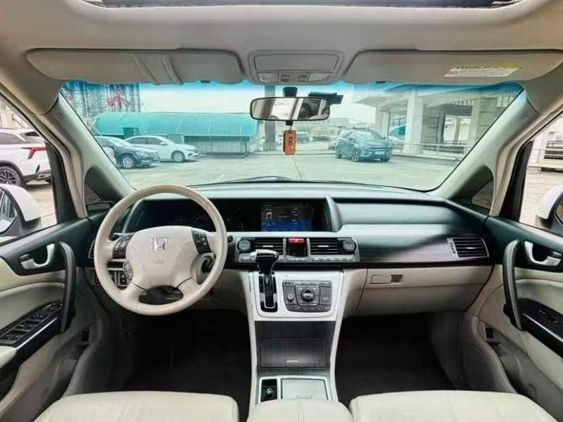 东莞13年本田艾力绅5