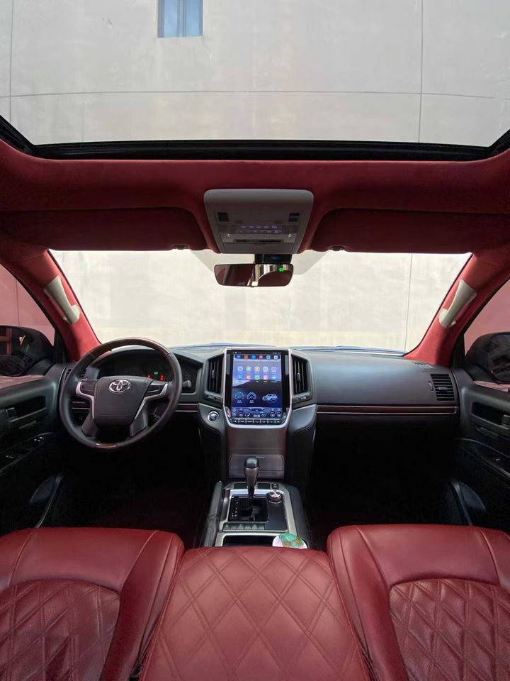 营口17年丰田兰德酷路泽2