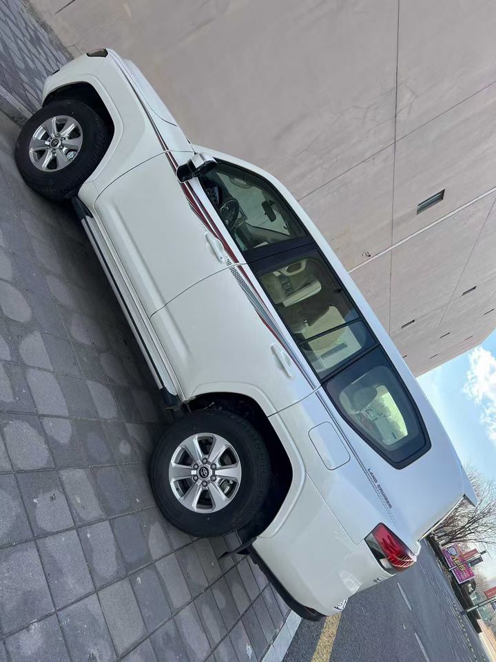 营口25年丰田兰德酷路泽7