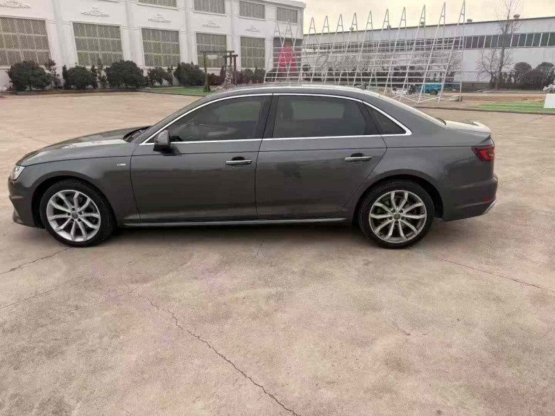 青岛19年奥迪A4L8