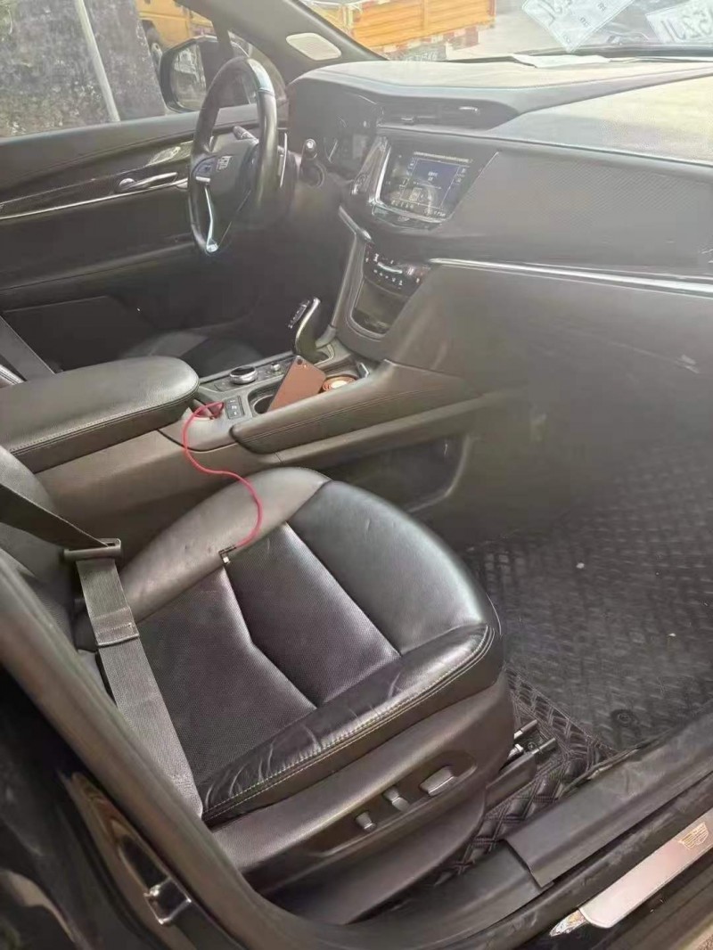 青岛20年凯迪拉克XT64