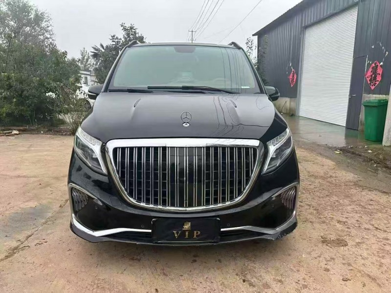 徐州21年奔驰威霆1