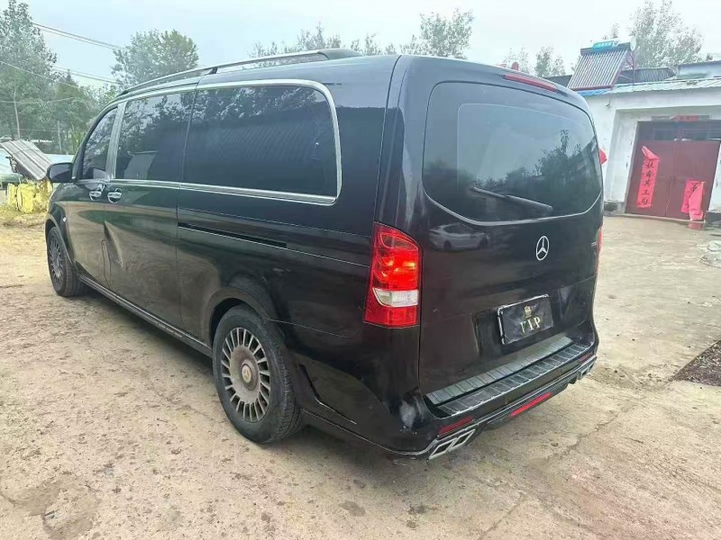 徐州21年奔驰威霆7