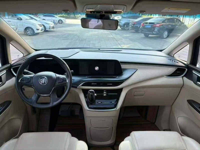 佛山21年别克GL85