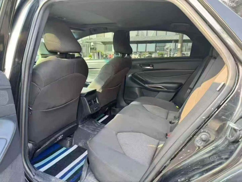 广州21年丰田亚洲龙6