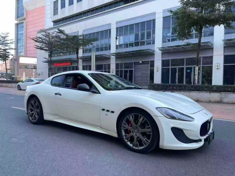 东莞15年玛莎拉蒂GT2