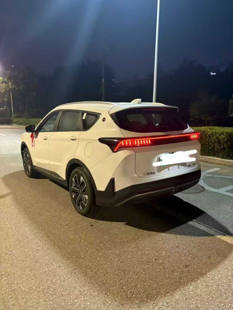 青岛25年奇瑞捷途5