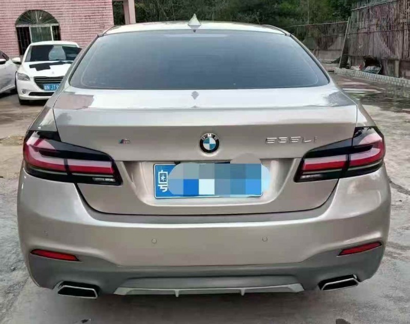 广州12年宝马5系9