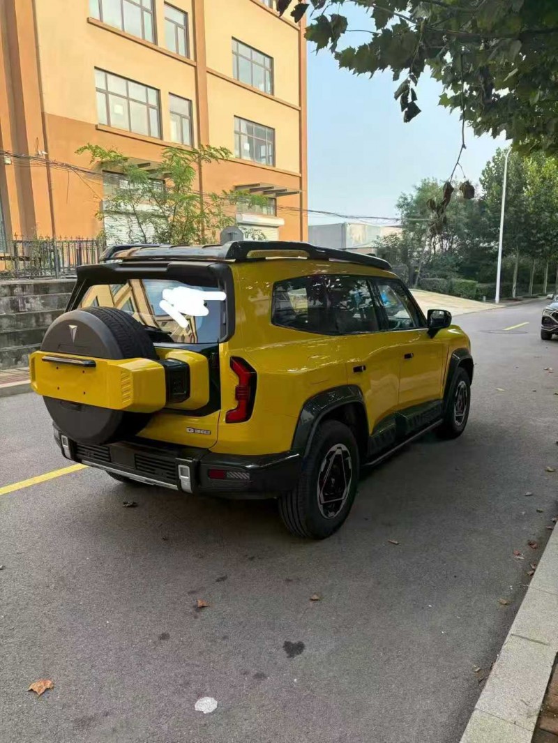 青岛25年长安汽车深蓝5