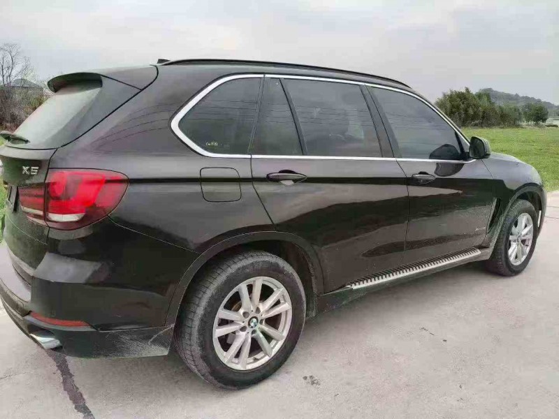 金华16年宝马X57