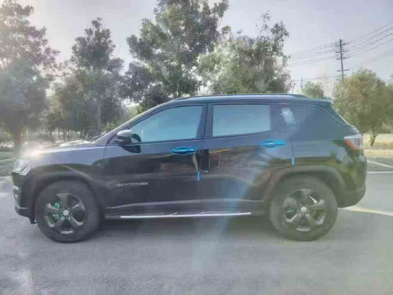 苏州19年Jeep指南者8