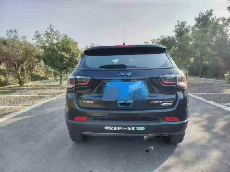 苏州19年Jeep指南者9
