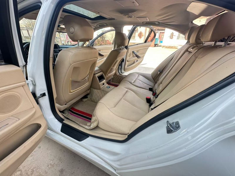 徐州13年宝马3系6